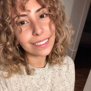 Meet your Posher, Gloriana